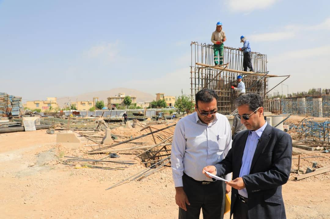 تلاش بر‌ای روان شدن ترافیک شیراز