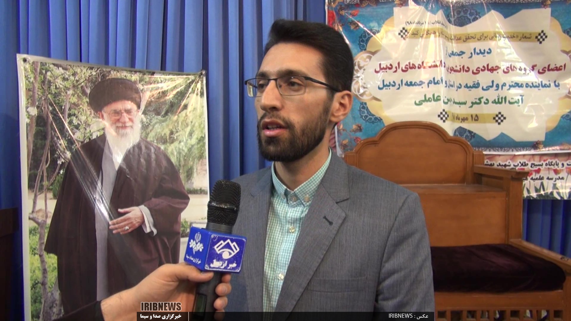  دیدار اعضای گروه های جهادی دانشجویی با نماینده ولی فقیه در استان