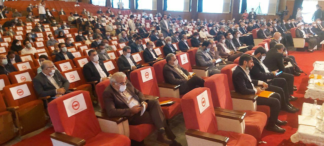 حضور وزیر اقتصاد در مازندران