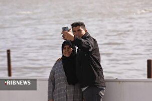 شور و نشاط مردم در کنار دریاچه ارومیه