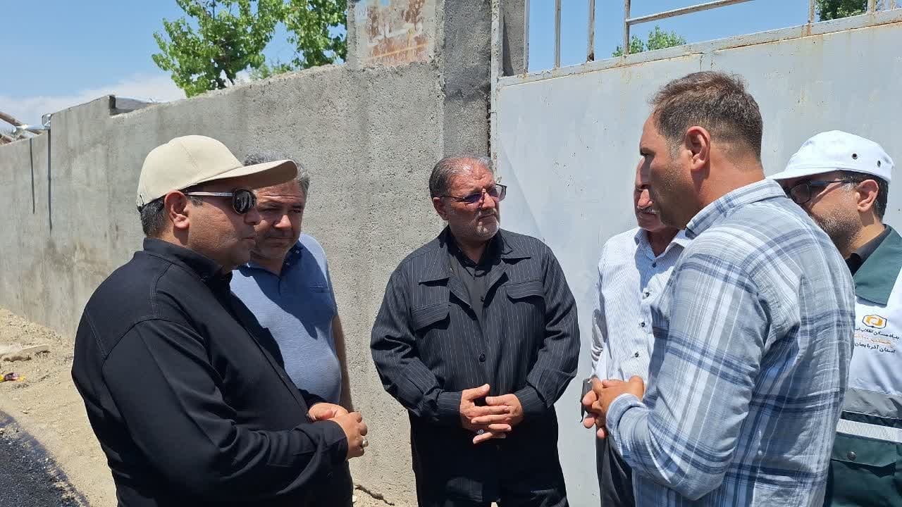 آسفالت معابر ۳۱ روستای خوی آسفالت معابر ۳۱ روستای خوی