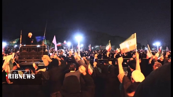 خروش مردم قم علیه اغتشاشگران خروش مردم قم علیه اغتشاشگران