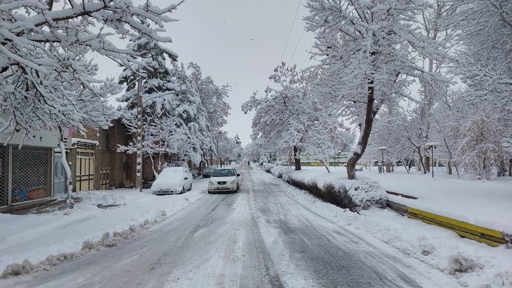 ادامه بارش برف و سرمای زمستانی در خراسان رضوی ادامه بارش برف و سرمای زمستانی در خراسان رضوی