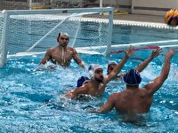 برتری دانشگاه آزاد و پالایش نفت آبادان در دور نخست نیمه‌نهایی لیگ برتر واترپلو