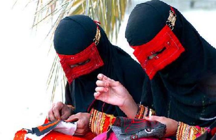 «هنگام؛ زنان جزیره»؛ روایتی از اراده و هنر در دل آبهای نیلگون خلیج فارس «هنگام؛ زنان جزیره»؛ روایتی از اراده و هنر در دل آبهای نیلگون خلیج فارس