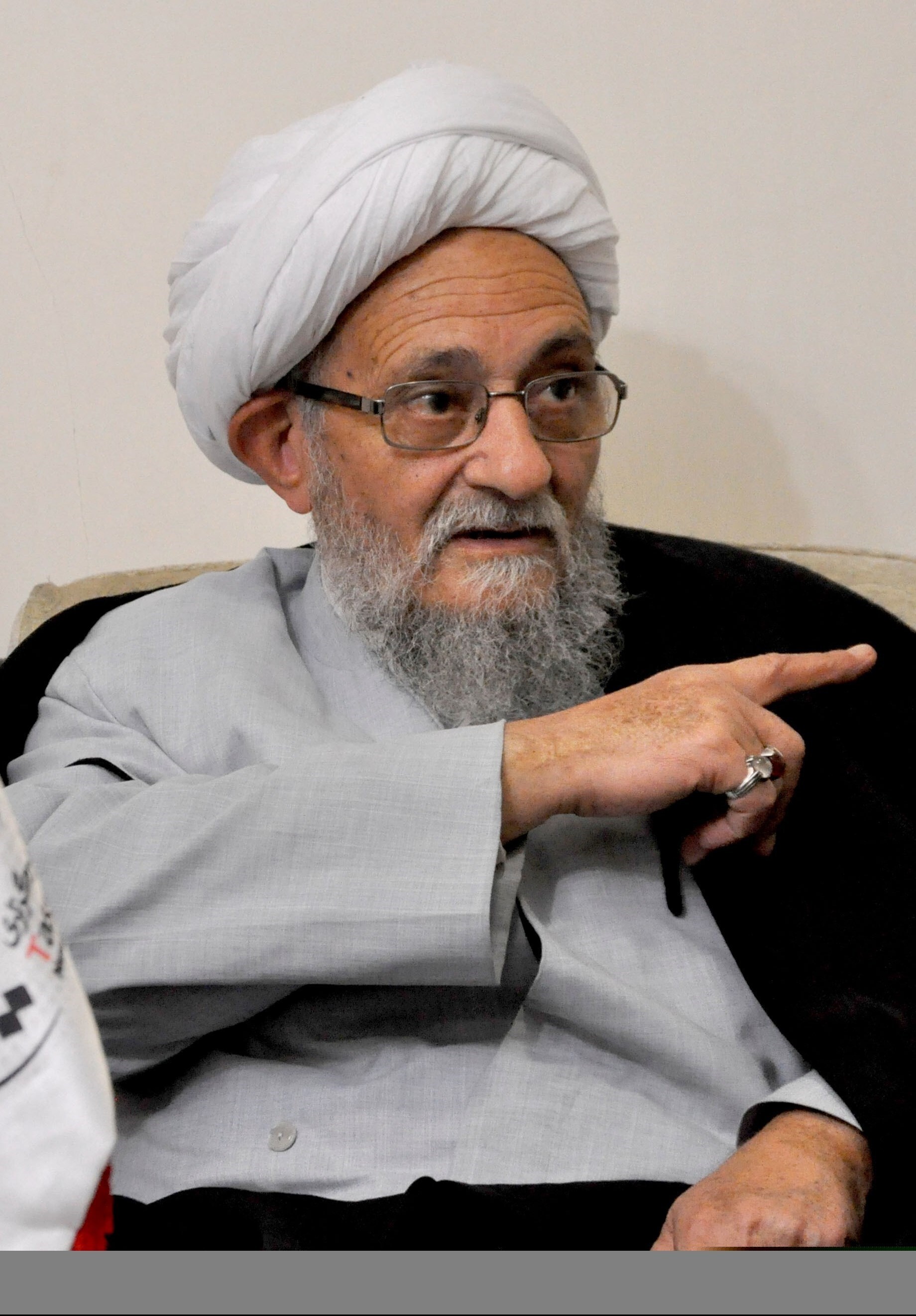 از نشانه‌ های استیصال دشمنان تهدیدهای اخیر علیه رهبر انقلاب