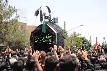 نمایش شور حسینی دامغانی ها در مراسم عزای  ۱۱ محرم