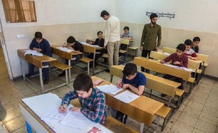 آزمون ورودی مدارس سمپاد و نمومه دولتی آغاز شد