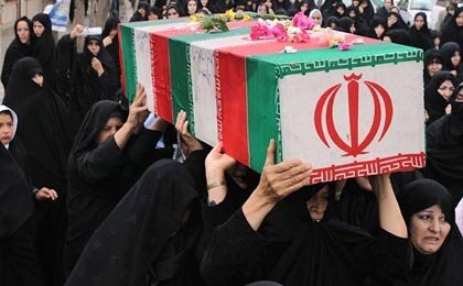 مادر شهیدان والامقام بهجت و شهناز علینژاد آسمانی شد