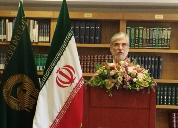 رونمایی و راه‌اندازی سامانه «ایران پیپر» در کتابخانه و موزه ملی ملک با حضور وزیر علوم