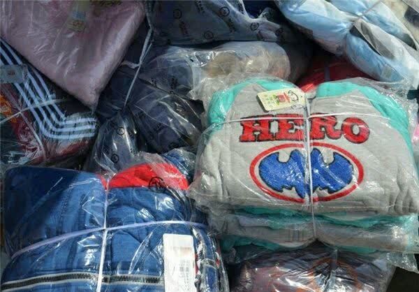 کشف البسه قاچاق میلیاردی در زنجان