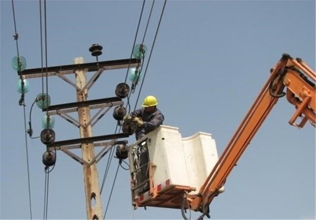 آغاز تلاش جهادی برای روشنایی؛ ۸۰۰ خاموشی معابر بوکان  رفع می‌شود