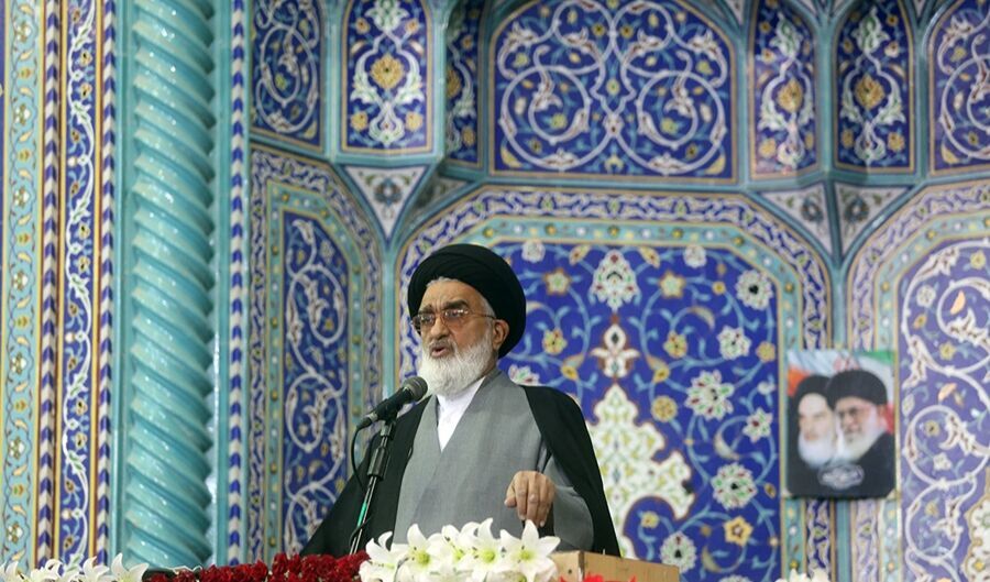 بسیج، پشتوانه مقاومت و نماد فرهنگ فداکاری است بسیج، پشتوانه مقاومت و نماد فرهنگ فداکاری است