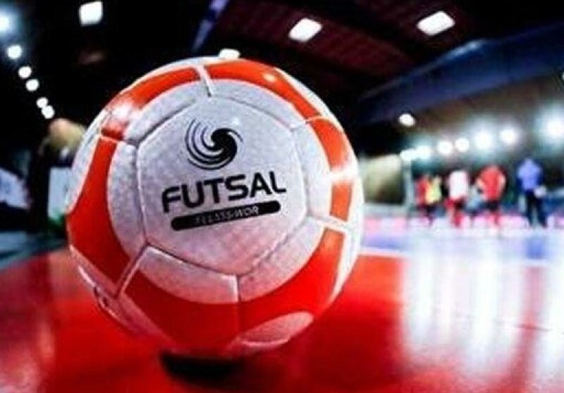 تقابل فولاد هرمزگان مقابل صدرنشین لیگ برتر فوتسال کشور تقابل فولاد هرمزگان مقابل صدرنشین لیگ برتر فوتسال کشور