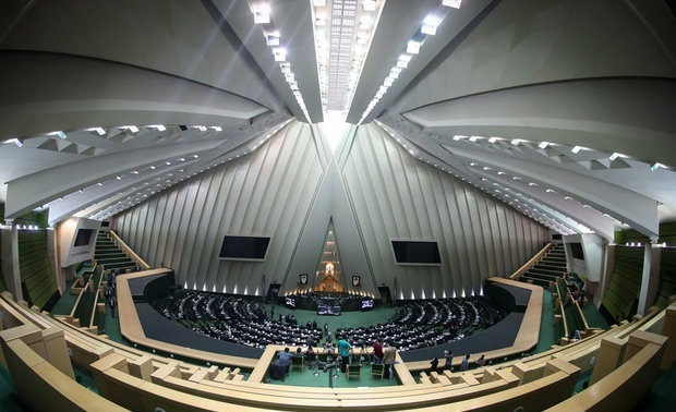 مراسم بزرگداشت شهدای مجلس در استان البرز برگزار شد